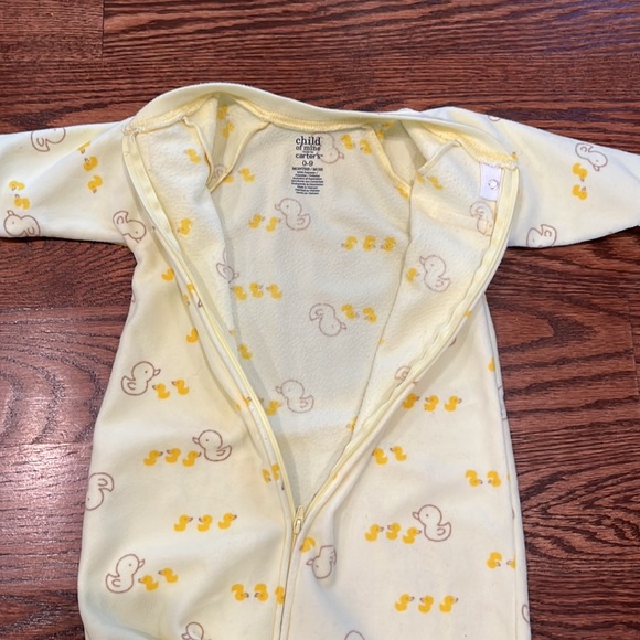 {Carter’s Sweet Child of Mine} Set of Two Fleece Sleep Sacks/Baby Bundlers - Picture 10 of 11